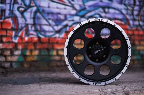 Alufelgi 17" 6x114.3 ET20 JRX4 Black