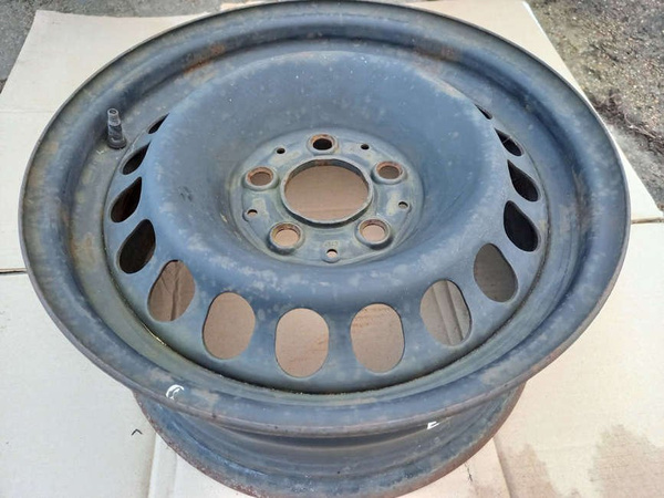 Felga stalowa 15x6,5 5x112 ET37 Mercedes  używana 