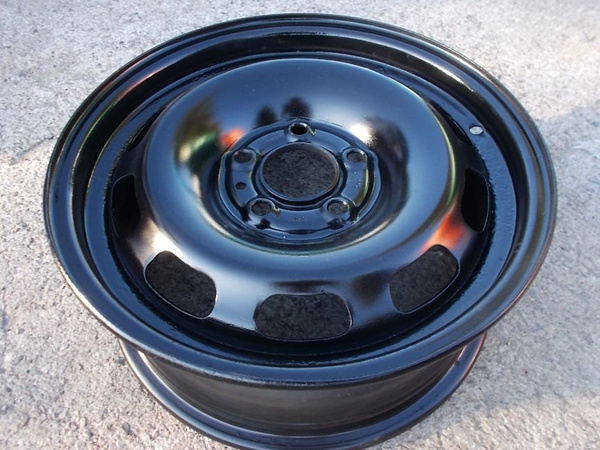 Felga stalowa15 cali 5x108 ET43  Volvo