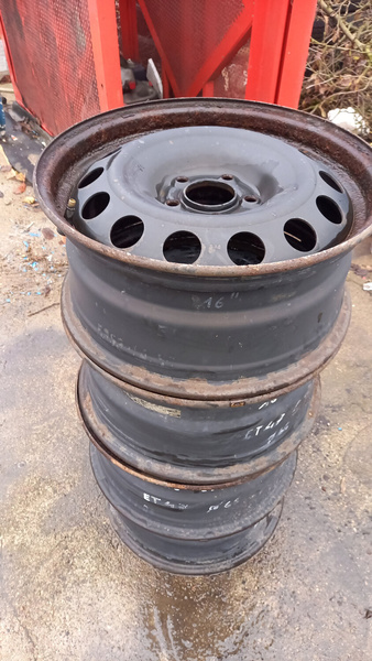 Felga stalowa 16 cali 5x108 ET47 Volvo
