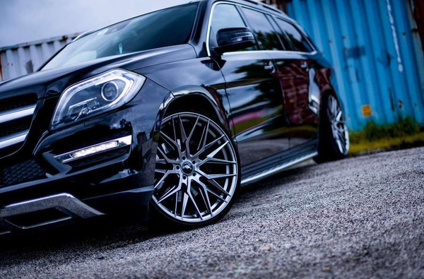 Alufelgi 22" BLANK ET30 - 45 JR28 Hyper Black