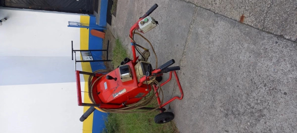 Elektryczny klucz do odkręcania kół DELTA 2000