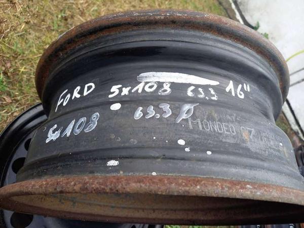 Felga stalowa16 cali 5x108 ET50 Ford używana 