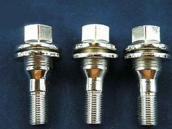 Śruba 12x1,25 Peugeot łeb 17,5 mm