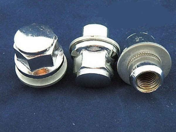 Nakrętka 12x1,25 Nissan z podkładką